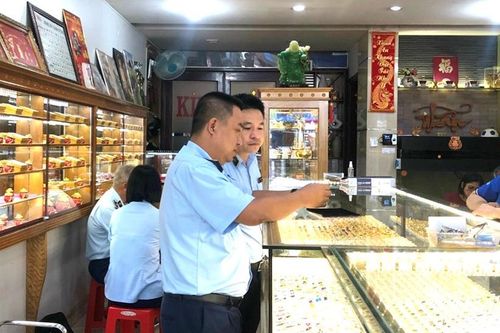Kiểm tra, xử phạt hàng chục doanh nghiệp kinh doanh vàng vi phạm