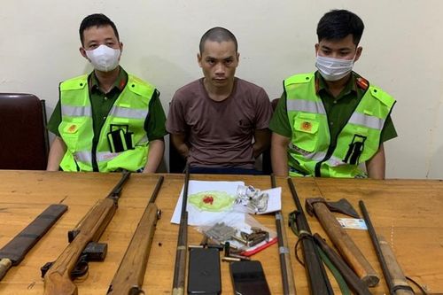 Bắt đối tượng buôn ma túy, tàng trữ vũ khí quân dụng