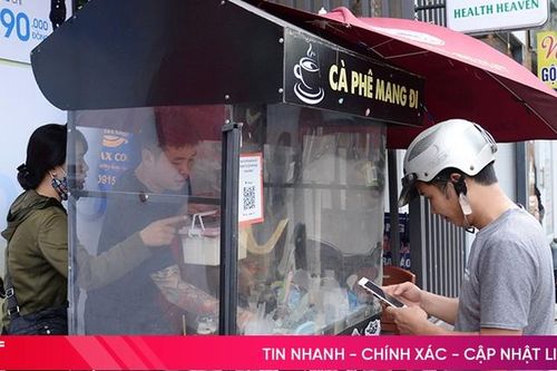 Sức hút từ những quầy 'cà phê mang đi' ở Hà Tĩnh