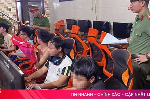 Phạt 3 cơ sở kinh doanh Internet ngoài giờ quy định