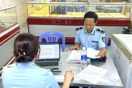 Bà Rịa-Vũng Tàu: Phạt hàng chục doanh nghiệp kinh doanh vàng vi phạm