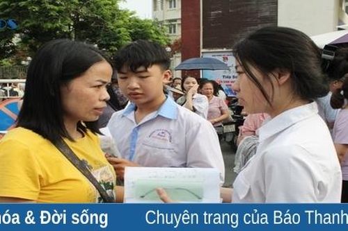 Cùng con 'lều chõng' mùa thi