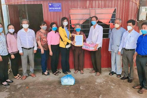 Tổ chức tôn giáo tích cực công tác xã hội - từ thiện