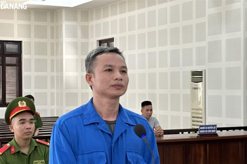 Lãnh án vì đam mê chế tạo súng