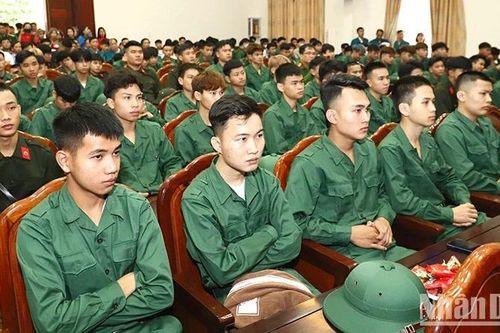 Xử lý nghiêm hành vi trốn tránh nghĩa vụ quân sự