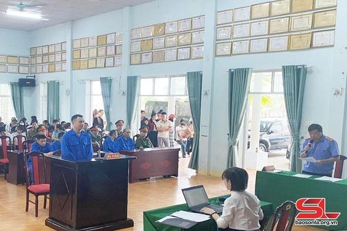 Xét xử lưu động 14 phiên tòa hình sự về ma túy tại các xã biên giới