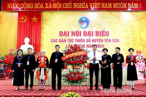 Tỷ lệ hộ nghèo dân tộc thiểu số huyện Yên Sơn giảm bình quân từ 3-4%/năm