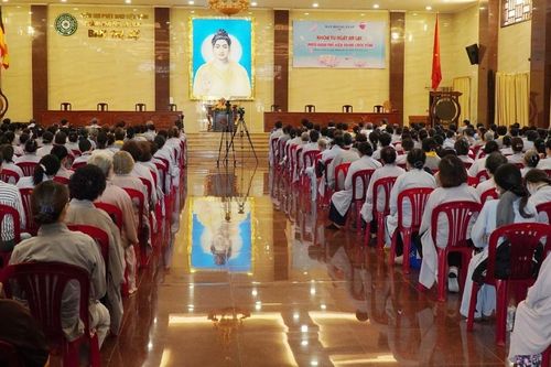 Lịch thuyết giảng Phật pháp khóa tu Ngày an lạc năm 2024 tại Việt Nam Quốc Tự (Q.10, TP.HCM)