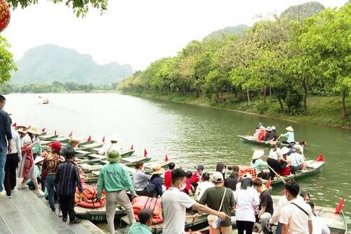 Du lịch Ninh Bình đạt doanh thu trên 5.300 tỷ đồng trong 5 tháng đầu năm 2024