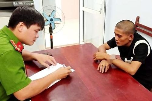 Đang chờ hầu tòa về tội trộm cắp vẫn tiếp tục đi… trộm