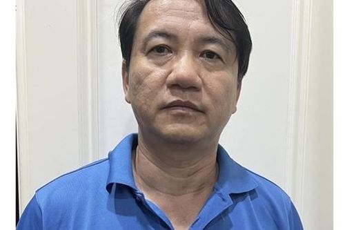 Khởi tố bị can, bắt tạm giam nguyên Cục trưởng Cục Điện lực và Năng lượng tái tạo