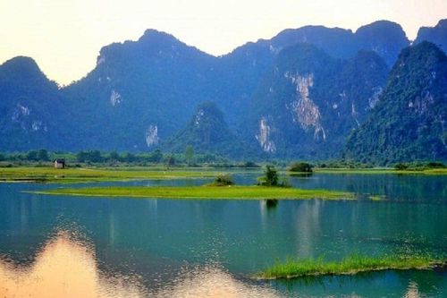 Khám phá hồ Yên Phú Quảng Bình - bối cảnh phim 'Kong: Skull Island'