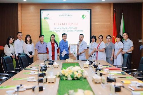 Bệnh viện Phụ sản Hà Nội và Genolife ký kết hợp tác chuyên môn