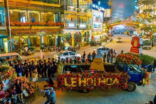 Lào Cai đón hơn 3,5 triệu lượt khách du lịch