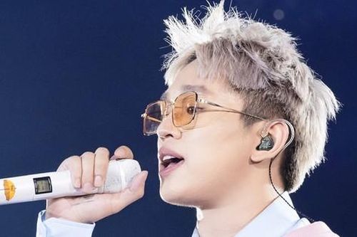 Bài hát 3 năm vẫn chưa hết hot của B Ray gọi tên 'Xin đừng nhấc máy', bất ngờ khi gây 'bão' mạng Trung Quốc