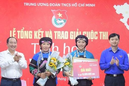 Nữ sinh Lào Cai giành giải Nhất cuộc thi 'Tinh hoa Việt Nam'
