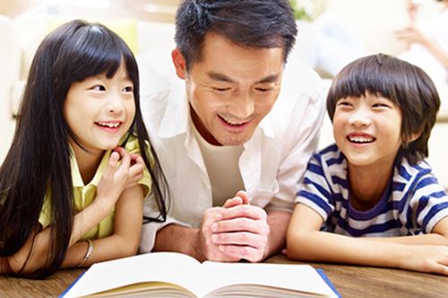 Cách giúp con chọn sách phù hợp lứa tuổi