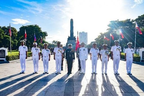 Các tàu hải quân Ấn Độ hoàn tất chuyến thăm thể hiện sự khăng khít với Philippines