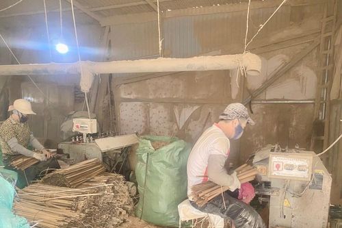 Đảm bảo an sinh xã hội gắn liền với bảo vệ môi trường tại các làng nghề