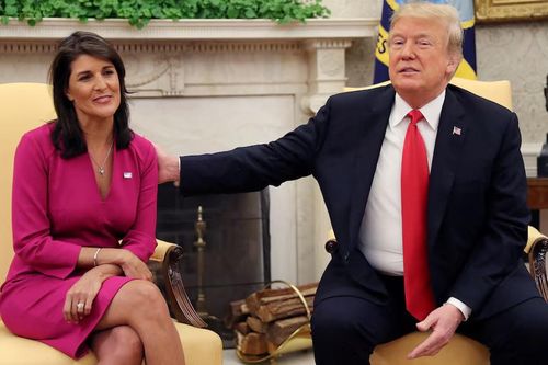 Cựu ứng viên tổng thống Mỹ 'quay xe' bỏ phiếu cho ông Trump