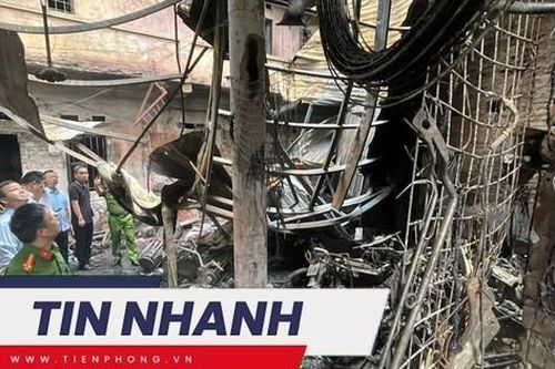 TIN NHANH: Toàn cảnh vụ cháy nhà trọ khiến 14 người tử vong ở Hà Nội