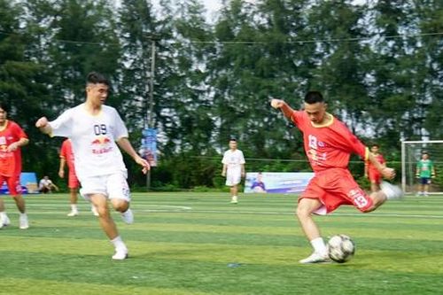 Kịch tính giải bóng đá thanh niên công nhân 2024
