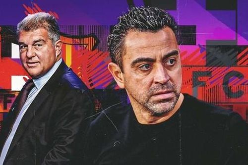 Trò cười ở Barcelona: Xavi bị sa thải 1 tháng sau khi tuyên bố ở lại