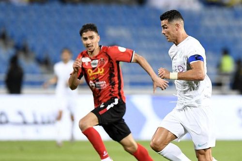 Laporte bị đuổi, Ronaldo và Al Nassr thoát thua phút 97