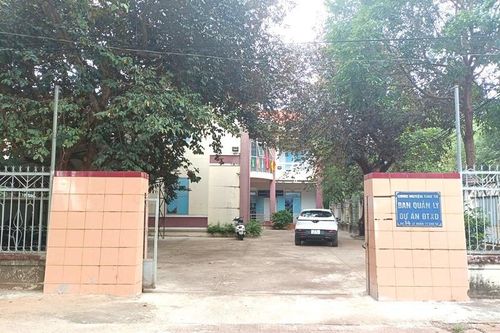 Nhiều doanh nghiệp 'cầu cứu', dọa kiện vì huyện không trả nợ công trình