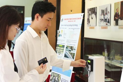 Đại học mời doanh nghiệp phản biện sinh viên, tăng chất lượng nghiên cứu khoa học