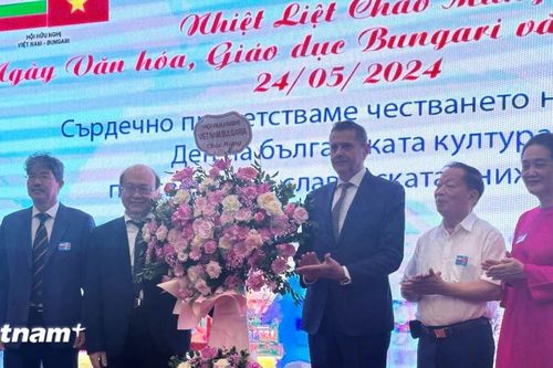 Huy động các nguồn lực ngoại giao nhân dân phát triển quan hệ Việt Nam-Bulgaria