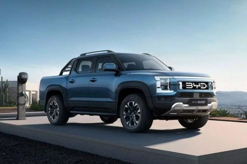 Xe bán tải 'cá mập' của BYD ra mắt: Ngang cỡ Ford Ranger, động cơ hybrid, trang bị không thiếu gì kể cả hát karaoke