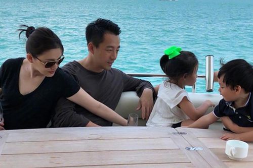 Rộ tin con trai nữ diễn viên đình đám showbiz bị đuổi học