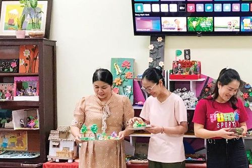 Bám sát nhiệm vụ chuyên môn
