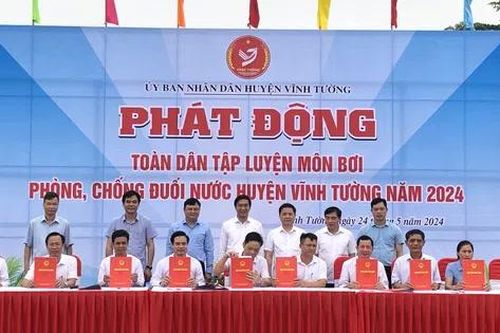 Vĩnh Phúc: Vĩnh Tường phát động toàn dân tập luyện môn Bơi phòng, chống đuối nước năm 2024
