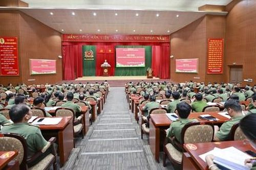 Công an TPHCM tập huấn công tác thi đua, khen thưởng năm 2024