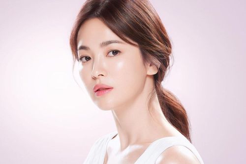 Kiểu tóc giúp phụ nữ trung niên trẻ hơn tuổi