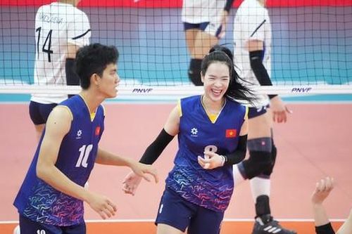 Thắng áp đảo Kazakhstan, tuyển bóng chuyền nữ Việt Nam vào bán kết AVC Challenge Cup