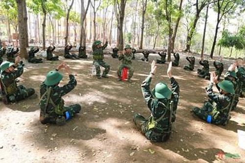Hình thức kỷ luật đối với hành vi báo cáo sai, báo cáo không kịp thời, không báo cáo