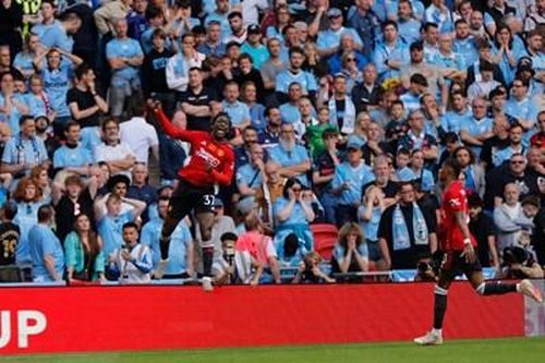 Đánh bại Man City, Man Utd vô địch FA Cup