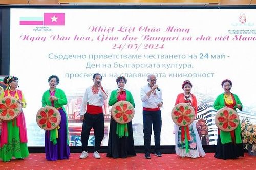 Lan tỏa chữ viết, giáo dục và văn hóa Bulgaria tại Việt Nam