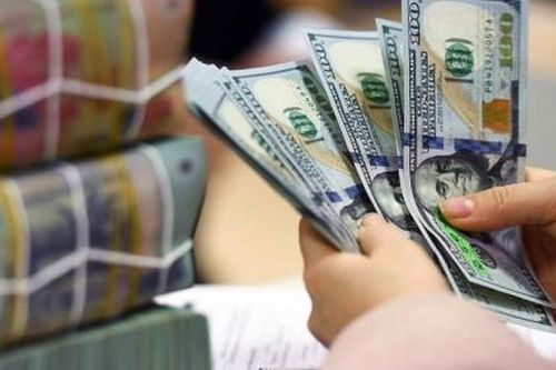 Ngân hàng Nhà nước lên tiếng trước tin đồn thay đổi điều hành tỉ giá