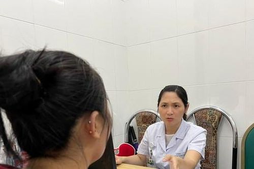 Nhập viện tâm thần vì ăn uống
