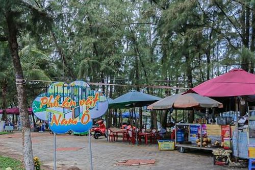 Phố ăn vặt Đà Nẵng 'vắng tanh vắng ngắt' sau 1 năm mở cửa
