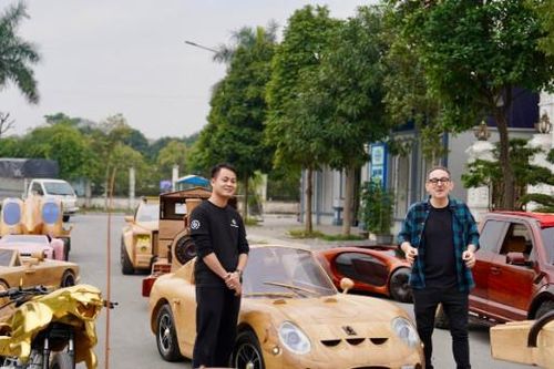 Chế tạo dàn 'siêu xe' bằng gỗ cực chất, ông bố 9x lên hàng loạt báo nước ngoài
