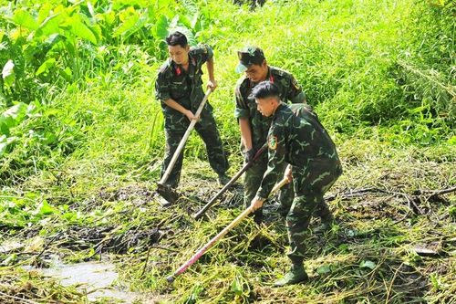 Lực lượng vũ trang TP Hồ Chí Minh chung tay vì thành phố văn minh, xanh, sạch đẹp