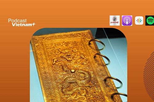 Bí mật về những thư tịch cổ bằng vàng ròng của Vương triều Nguyễn
