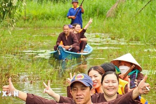 Doanh nghiệp du lịch triển khai nhiều sản phẩm hấp dẫn chào đón mùa du lịch Hè