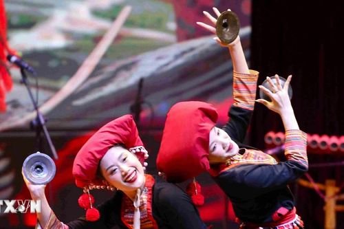 Đặc sắc chương trình nghệ thuật 'Tuần Văn hóa Việt Nam tại Campuchia' năm 2024