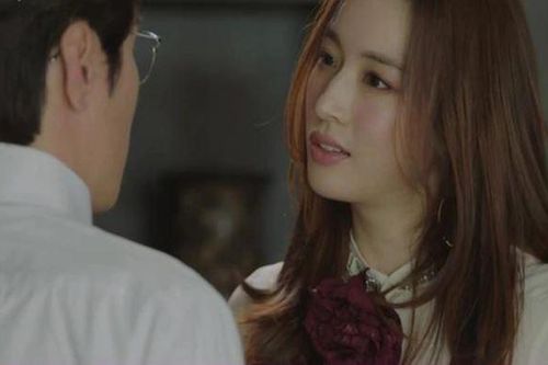 Bất cẩn để bạn trai biết tôi có cuốn sổ tiết kiệm 1 tỷ, không ngờ điều đó lại đẩy chúng tôi tới bờ vực chia tay
